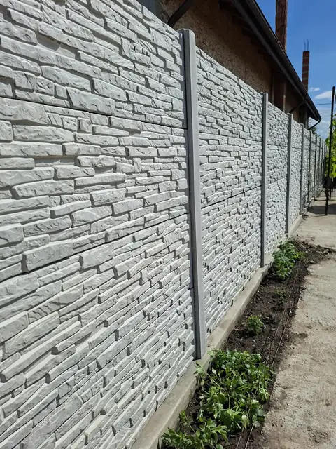 Fotografia od zákazníka č. 3: plot Konkret Line (recenzia na Google)